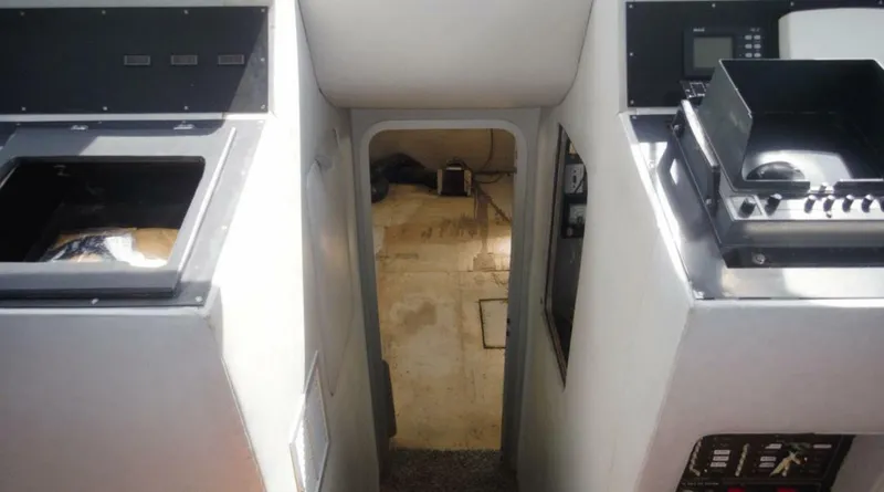 Slide: The Image of Custom New York Yachts 1991 - 5285145