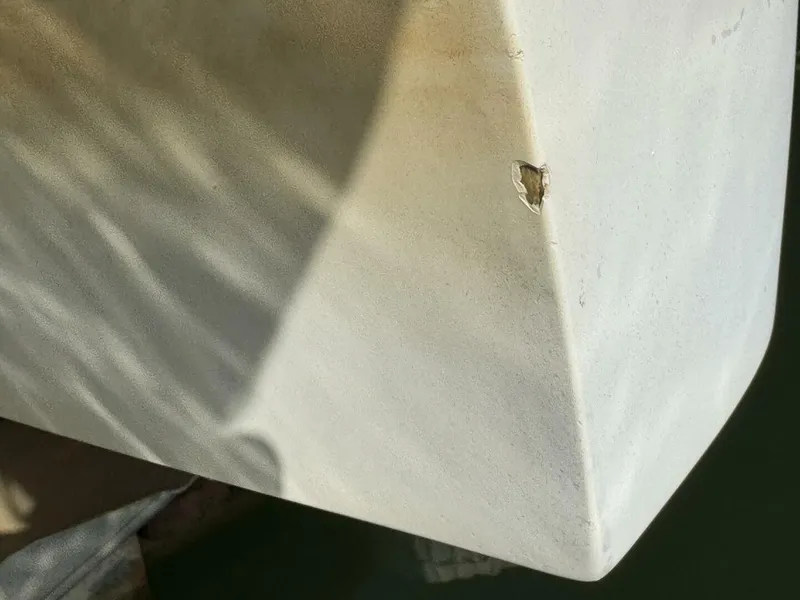 Slide: The Image of Chaparral Signature 27 Cabin Cruiser 1994 - 5285512