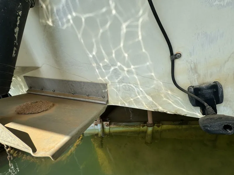 Slide: The Image of Chaparral Signature 27 Cabin Cruiser 1994 - 5285514