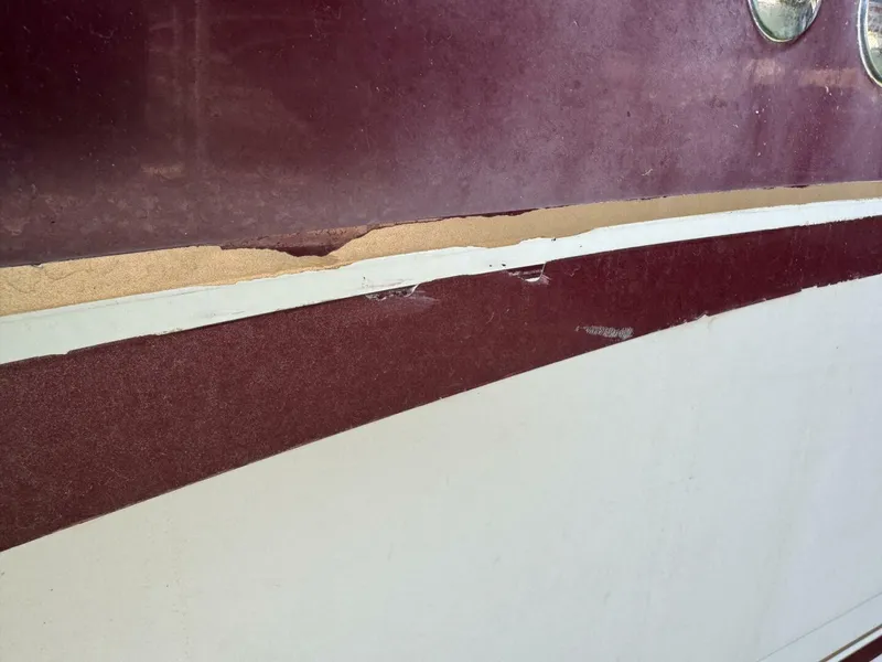 Slide: The Image of Chaparral Signature 27 Cabin Cruiser 1994 - 5285537