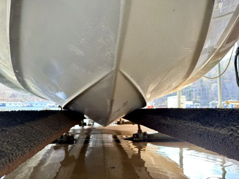 Slide: The Image of Chaparral Signature 27 Cabin Cruiser 1994 - 5285565