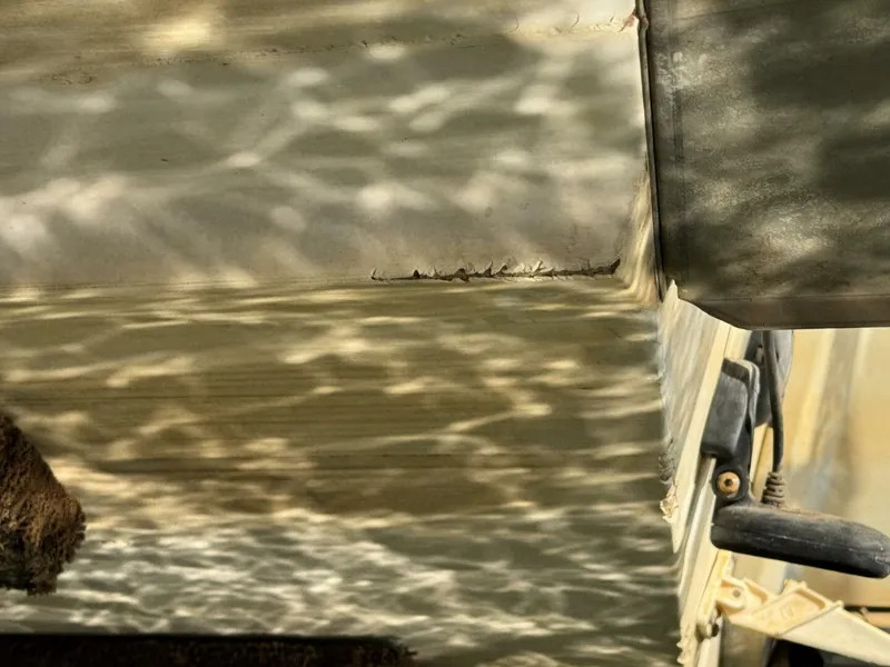 Slide: The Image of Chaparral Signature 27 Cabin Cruiser 1994 - 5285655