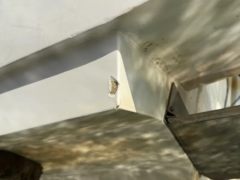 Slide: The Image of Chaparral Signature 27 Cabin Cruiser 1994 - 5285658