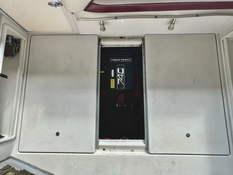 Slide: The Image of Chaparral Signature 27 Cabin Cruiser 1994 - 5285485