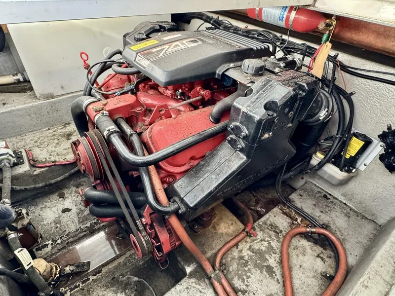 Slide: The Image of Chaparral Signature 27 Cabin Cruiser 1994 - 5285490