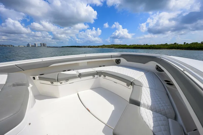 Slide: The Image of Regulator Marine 37 2024 - 5286812