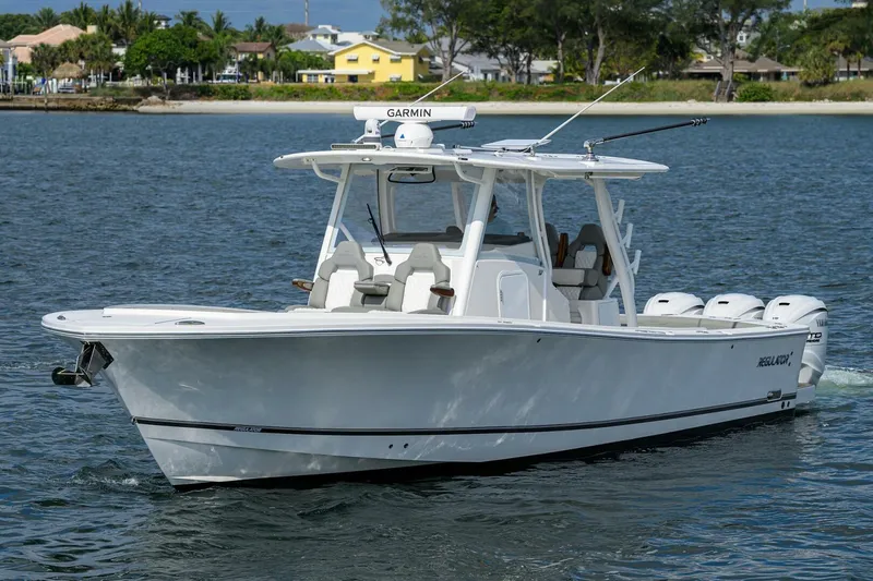 Slide: The Image of Regulator Marine 37 2024 - 5286805