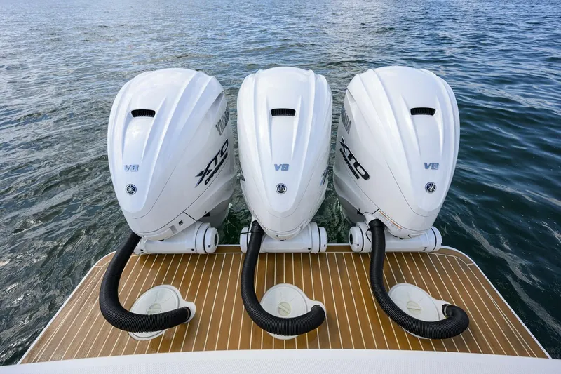 Slide: The Image of Regulator Marine 37 2024 - 5286841