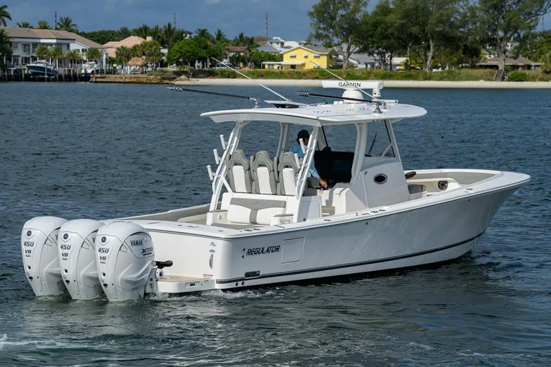 Slide: The Image of Regulator Marine 37 2024 - 5286809