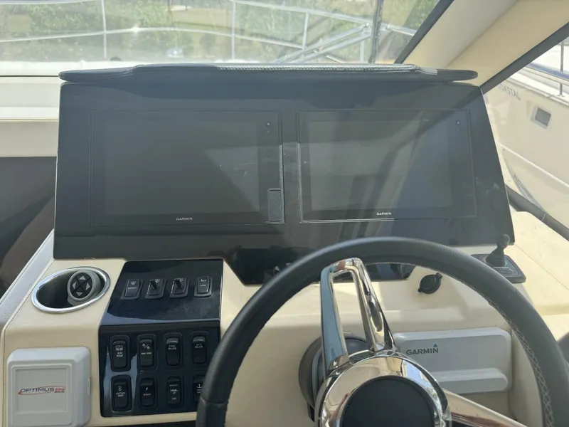 Slide: The Image of Regal 38 XO 2021 - 5287151