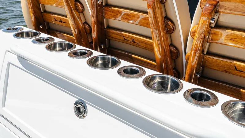 Slide: The Image of Valhalla Boatworks V-29 Hybrid 2025 - 5288270