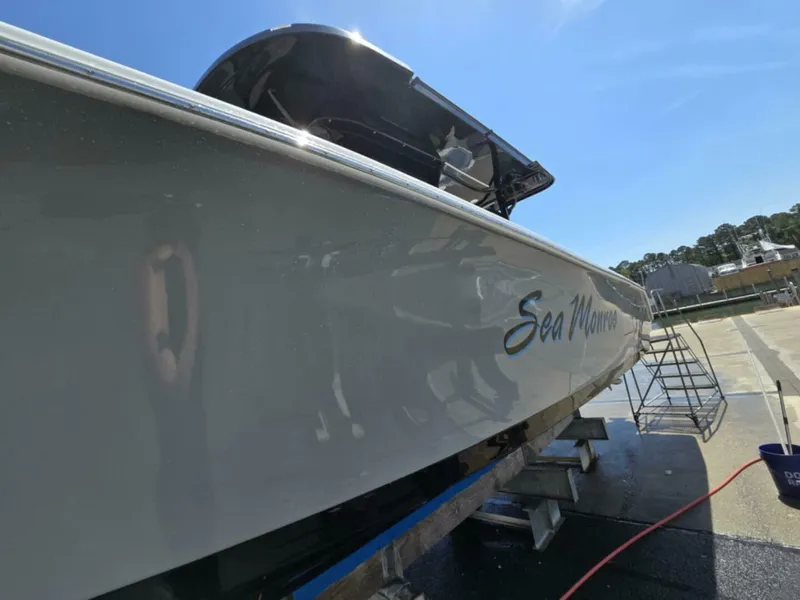 Slide: The Image of Sea Pro 32 DLX Offshore 2023 - 5288889