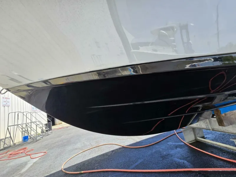 Slide: The Image of Sea Pro 32 DLX Offshore 2023 - 5288890