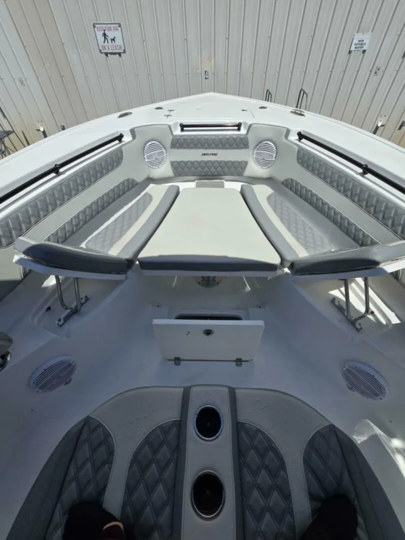 Slide: The Image of Sea Pro 32 DLX Offshore 2023 - 5288918