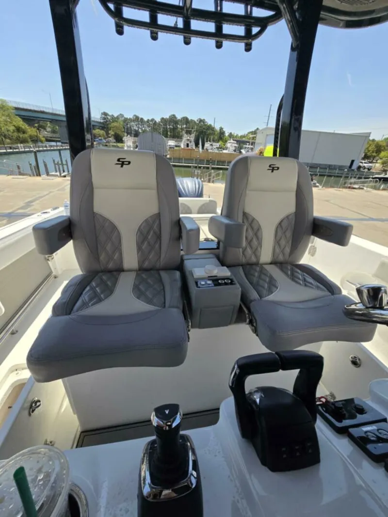 Slide: The Image of Sea Pro 32 DLX Offshore 2023 - 5288929