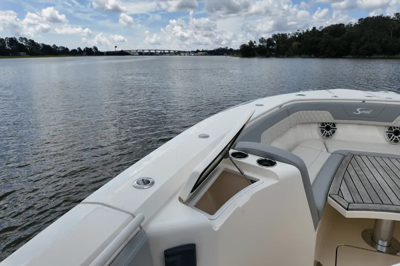 Slide: The Image of Scout 357 LXF 2025 - 22