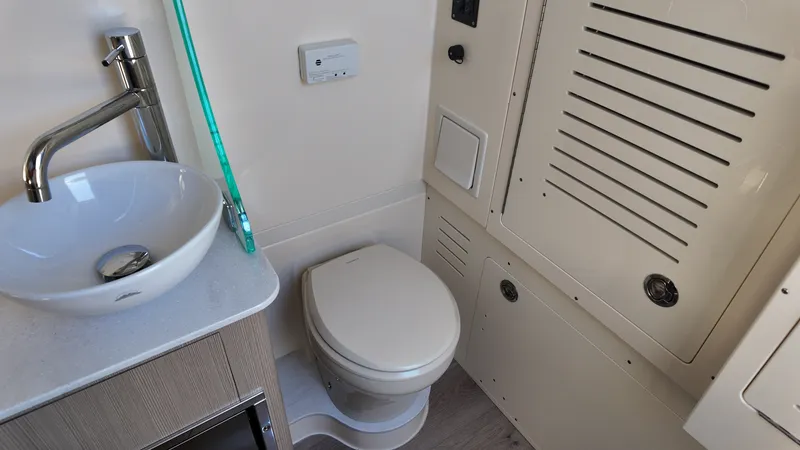 Slide: The Image of Scout 357 LXF 2025 - 32