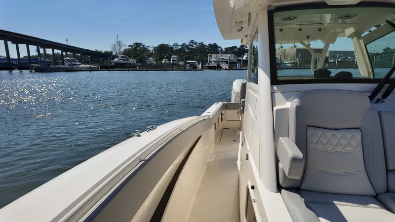 Slide: The Image of Scout 357 LXF 2025 - 41