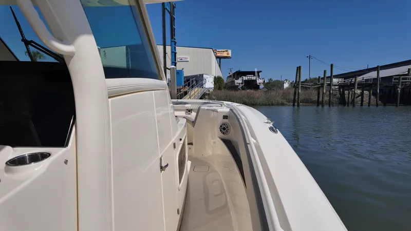 Slide: The Image of Scout 357 LXF 2025 - 42