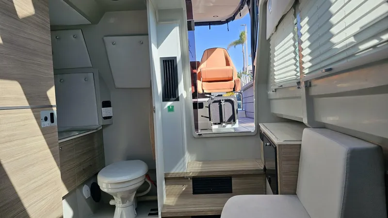 Slide: The Image of Saxdor 320 GTO 2023 - 5326748