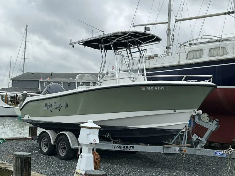 The Image of Edgewater 205CC 2011 - 5290044