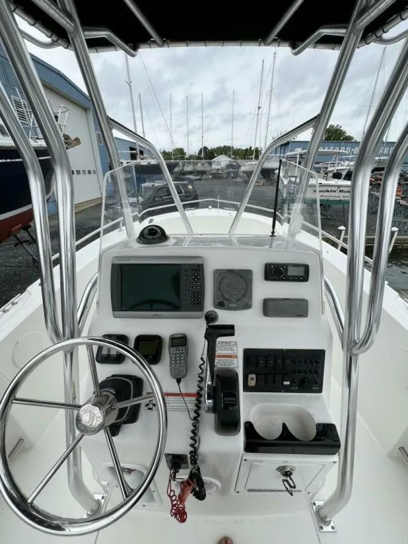 Slide: The Image of Edgewater 205CC 2011 - 5290057