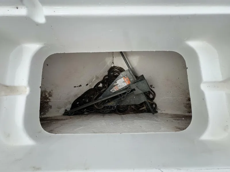 Slide: The Image of Edgewater 205CC 2011 - 5290050