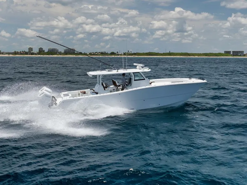 Slide: The Image of 2024 Freeman 43 CC- - 5371970