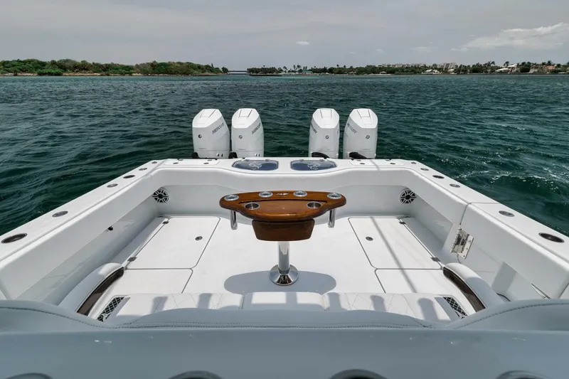 Slide: The Image of 2024 Freeman 43 CC- - 5372025