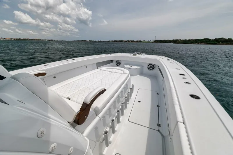 Slide: The Image of 2024 Freeman 43 CC- - 5371993