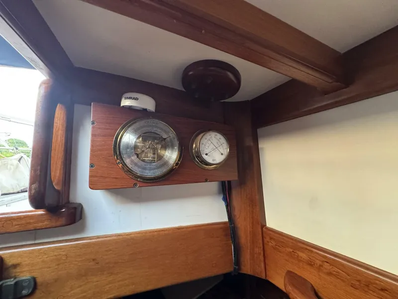 Slide: The Image of Cape George Cape George 36 1985 - 5305824