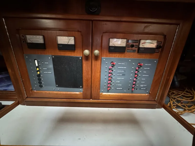 Slide: The Image of Cape George Cape George 36 1985 - 5305826