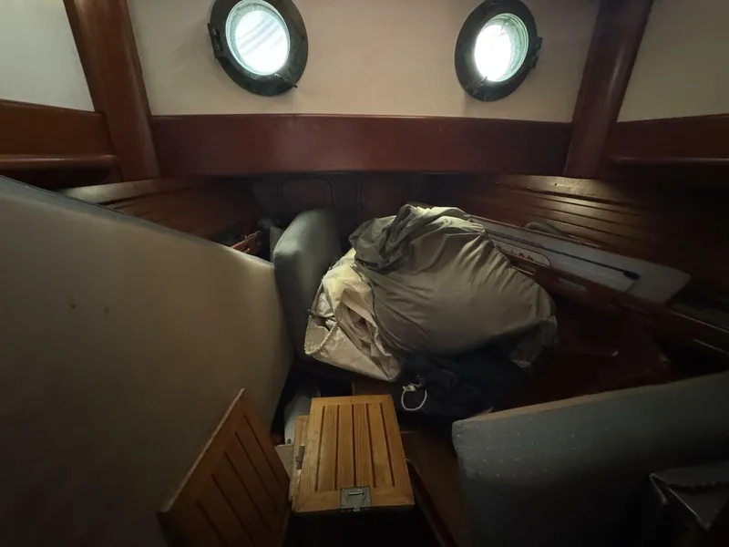 Slide: The Image of Cape George Cape George 36 1985 - 5305830