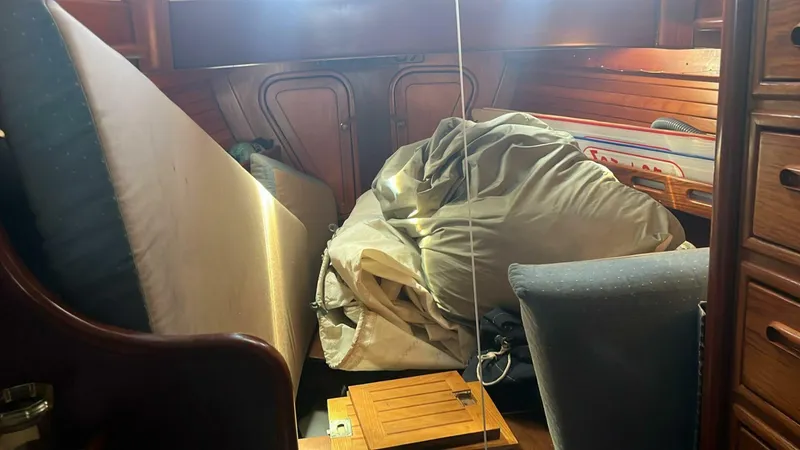 Slide: The Image of Cape George Cape George 36 1985 - 5305849