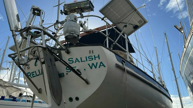 Slide: The Image of Cape George Cape George 36 1985 - 5305842