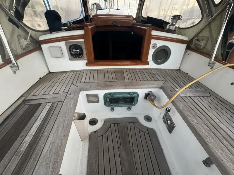 Slide: The Image of Cape George Cape George 36 1985 - 5305813