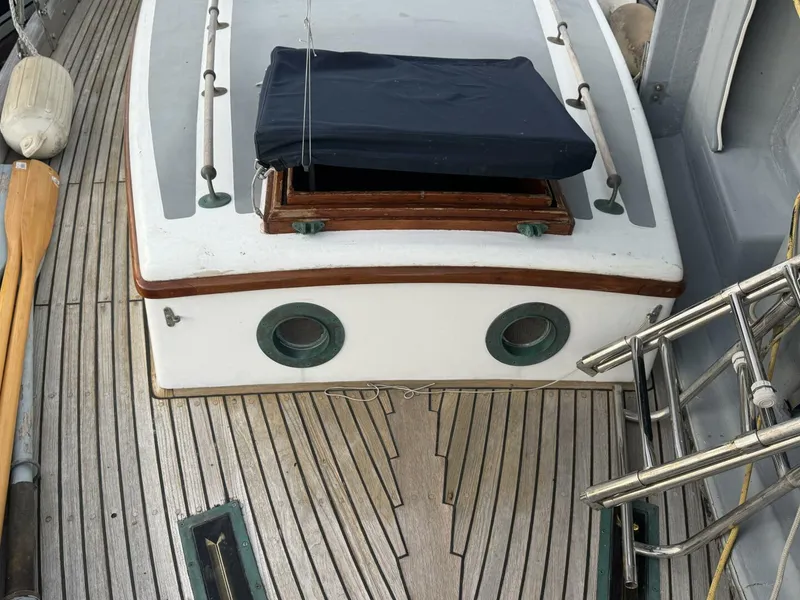 Slide: The Image of Cape George Cape George 36 1985 - 5305817