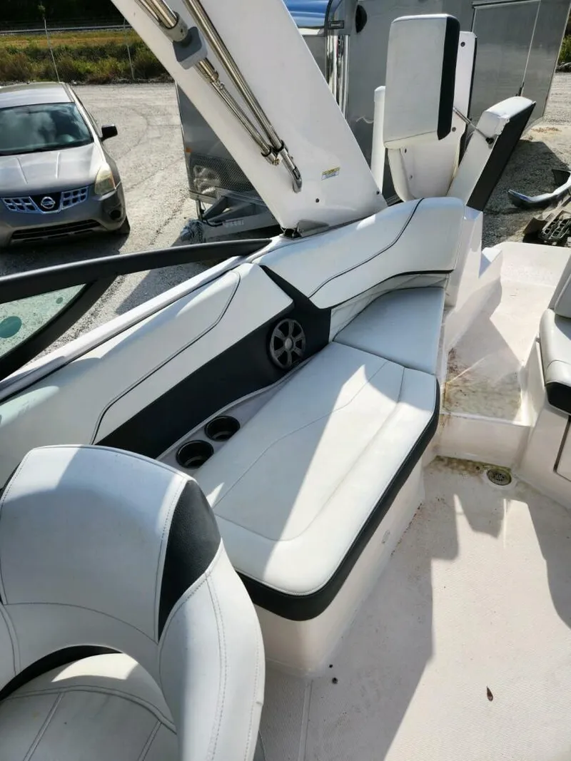 Slide: The Image of Regal 23 OBX 2021 - 5290863