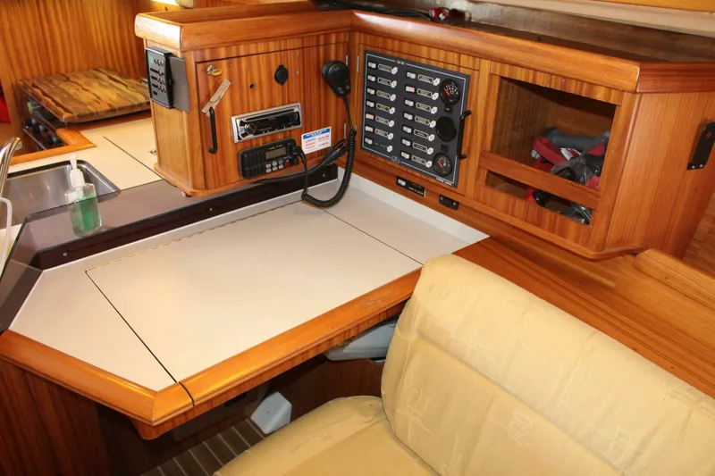 Slide: The Image of Dufour Gib'Sea 37 2003 - 5291493