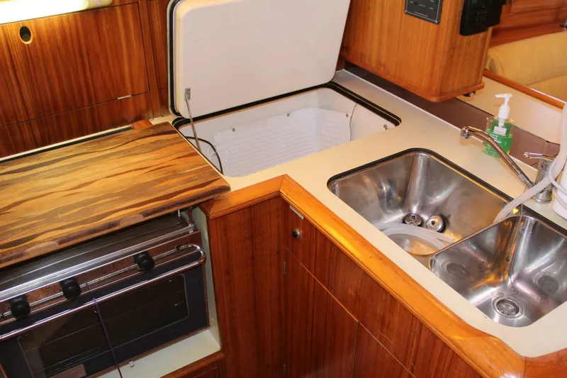 Slide: The Image of Dufour Gib'Sea 37 2003 - 5291494