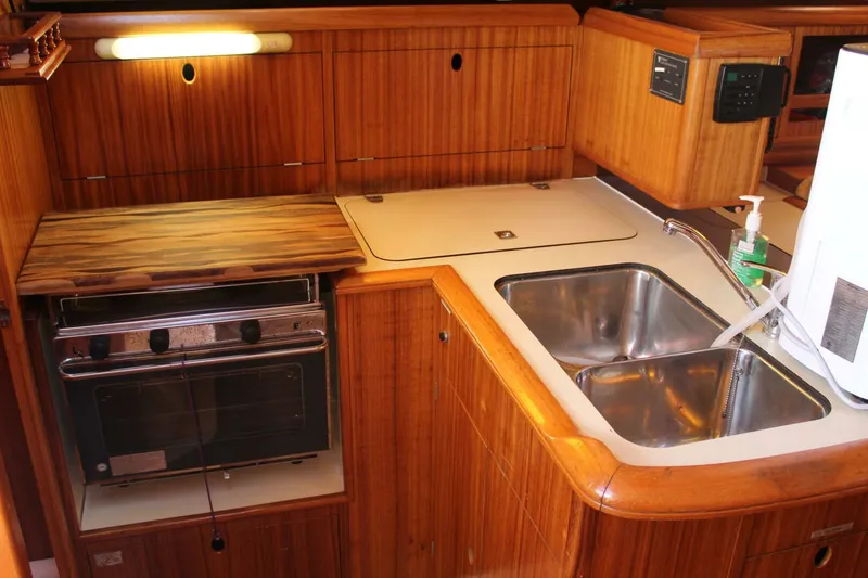 Slide: The Image of Dufour Gib'Sea 37 2003 - 5291490