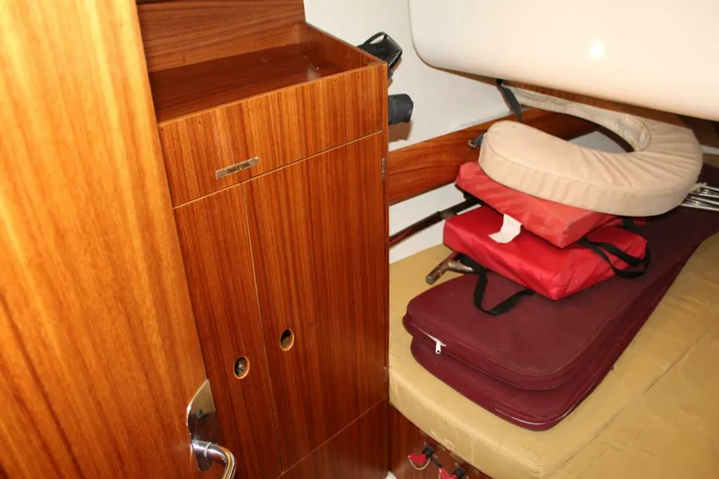 Slide: The Image of Dufour Gib'Sea 37 2003 - 5291509