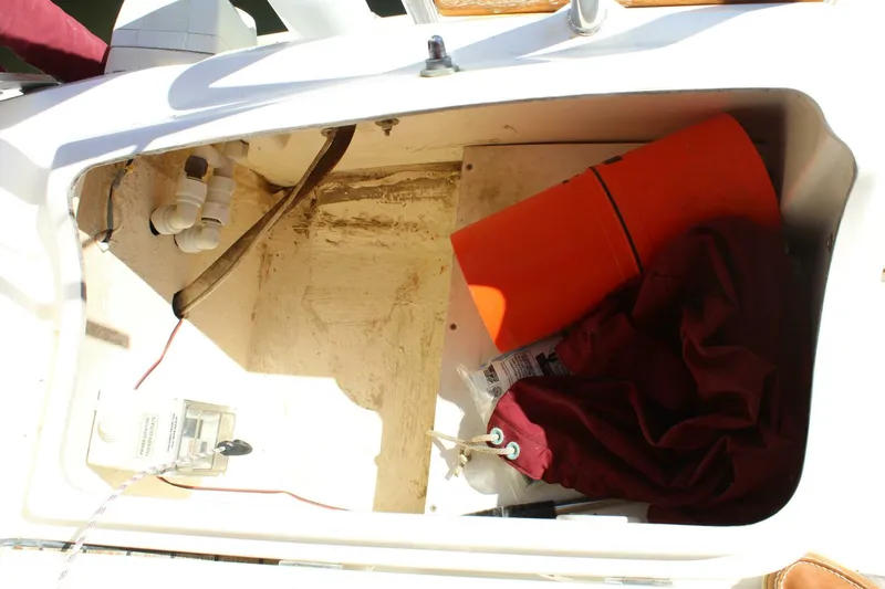 Slide: The Image of Dufour Gib'Sea 37 2003 - 5291547