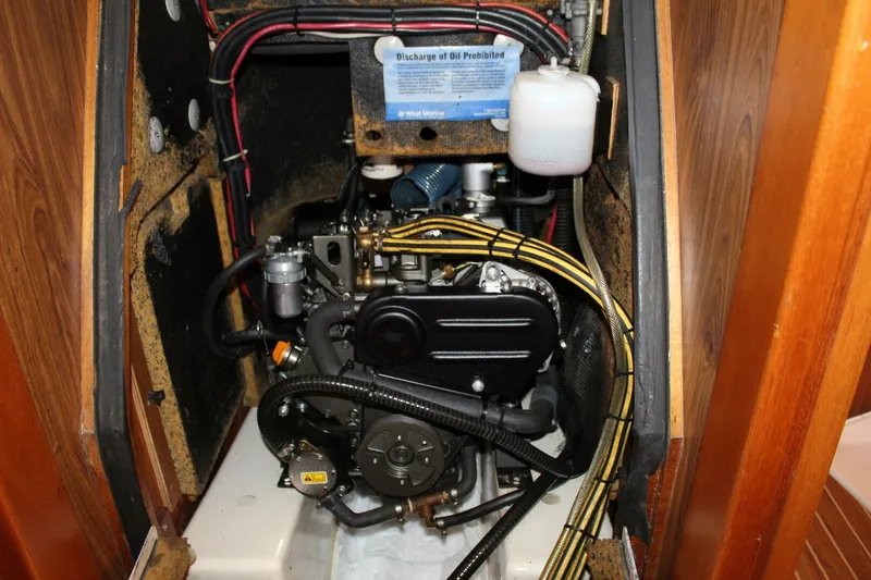 Slide: The Image of Dufour Gib'Sea 37 2003 - 5291485