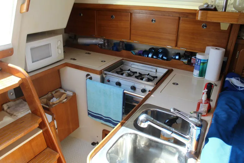 Slide: The Image of Catalina 36 MkII 2000 - 5291628