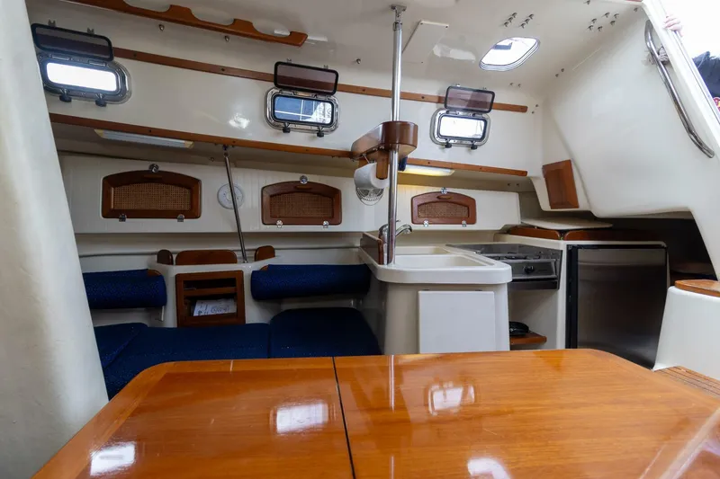 Slide: The Image of Hake / Seaward 32 2011 - 5292286