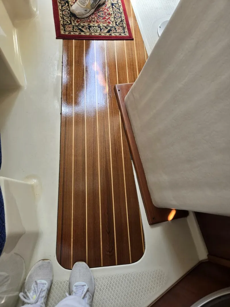 Slide: The Image of Hake / Seaward 32 2011 - 5292357