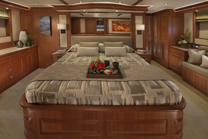 Slide: The Image of Hampton 680 Endurance 2026 - 5292378