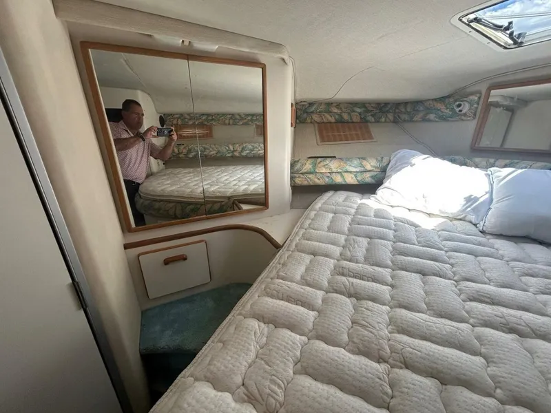 Slide: The Image of Sea Ray 370 Sundancer 1994 - 5292345