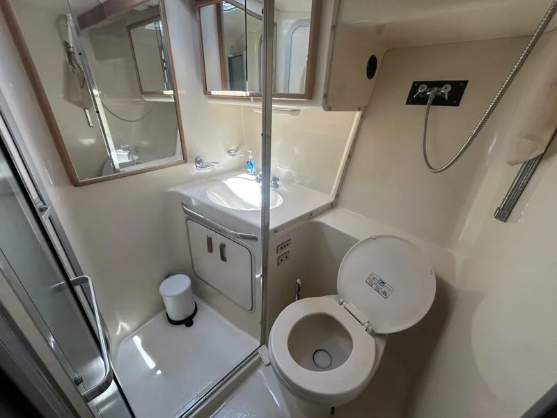 Slide: The Image of Sea Ray 370 Sundancer 1994 - 5292347